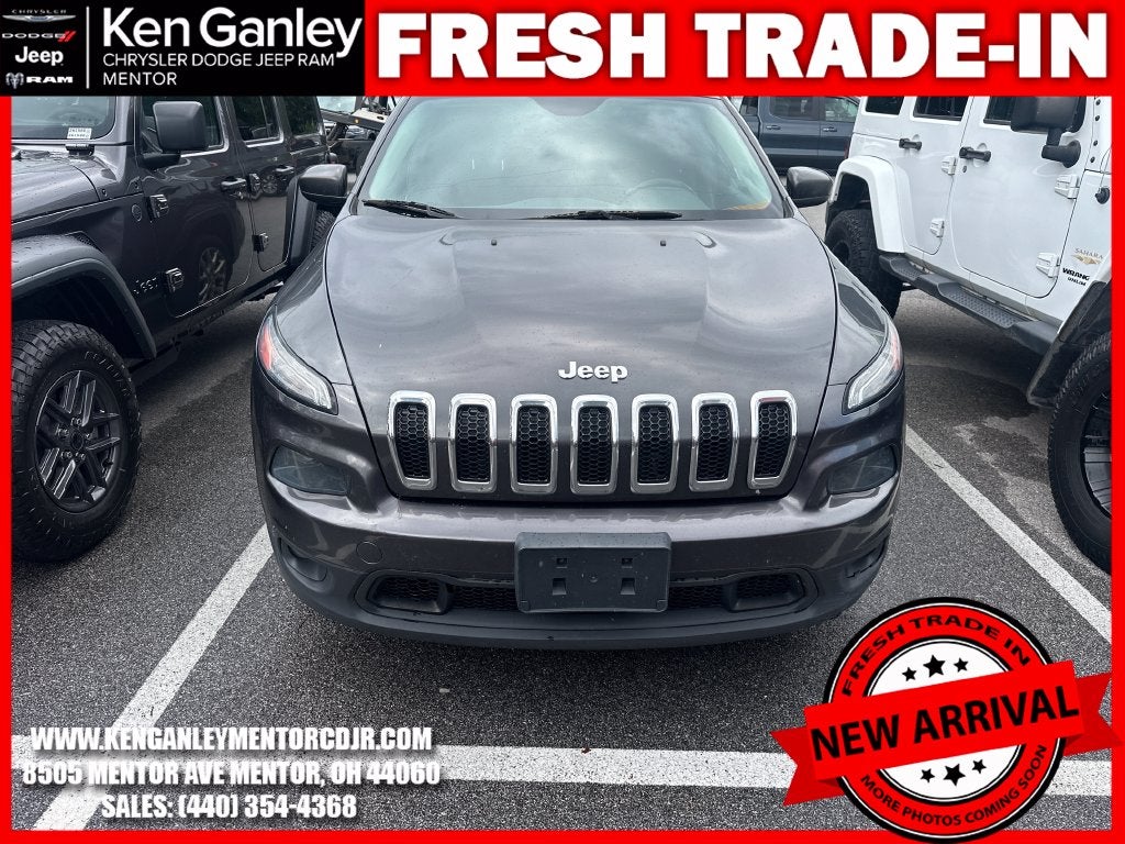 Used 2014 Jeep Cherokee Latitude with VIN 1C4PJLCBXEW319162 for sale in Mentor, OH