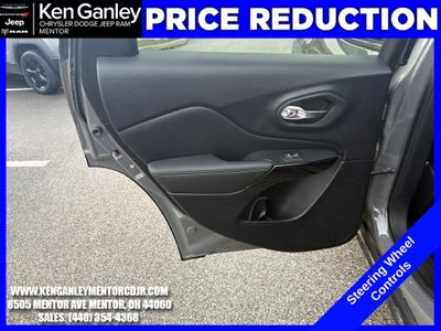 2023 Jeep Cherokee Altitude Lux 4x4