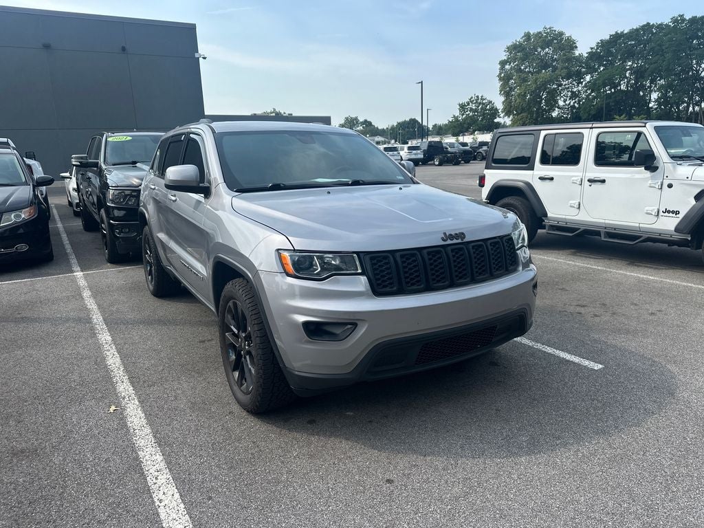 2019 Jeep Grand Cherokee Laredo E 4x4