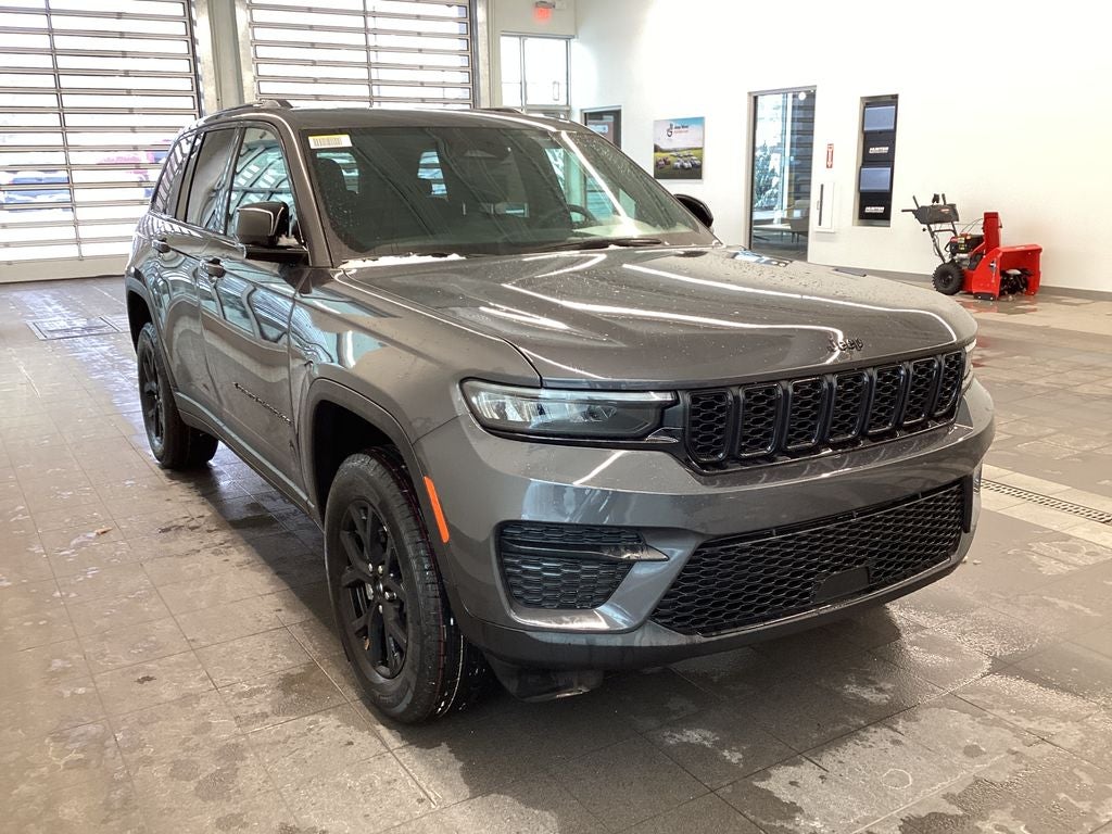 2025 Jeep Grand Cherokee GRAND CHEROKEE ALTITUDE X 4X4