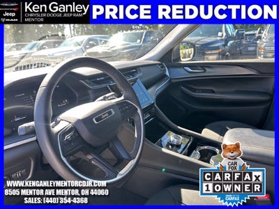2023 Jeep Grand Cherokee Laredo 4x4