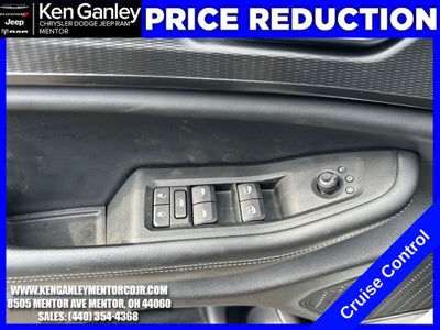 2025 Jeep Grand Cherokee Laredo 4x4