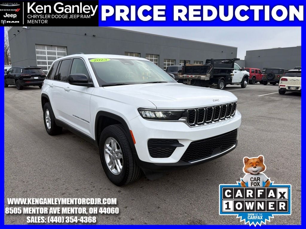 2023 Jeep Grand Cherokee Laredo 4x4