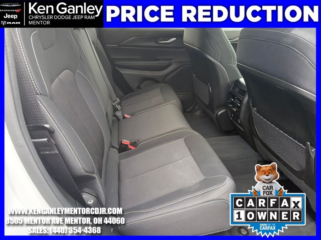 2023 Jeep Grand Cherokee Laredo 4x4
