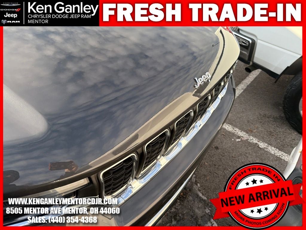 2023 Jeep Grand Cherokee Laredo 4x4