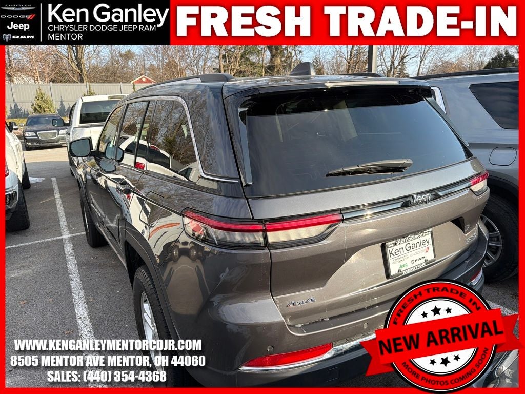 2023 Jeep Grand Cherokee Laredo 4x4