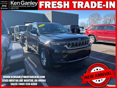 2023 Jeep Grand Cherokee Laredo 4x4