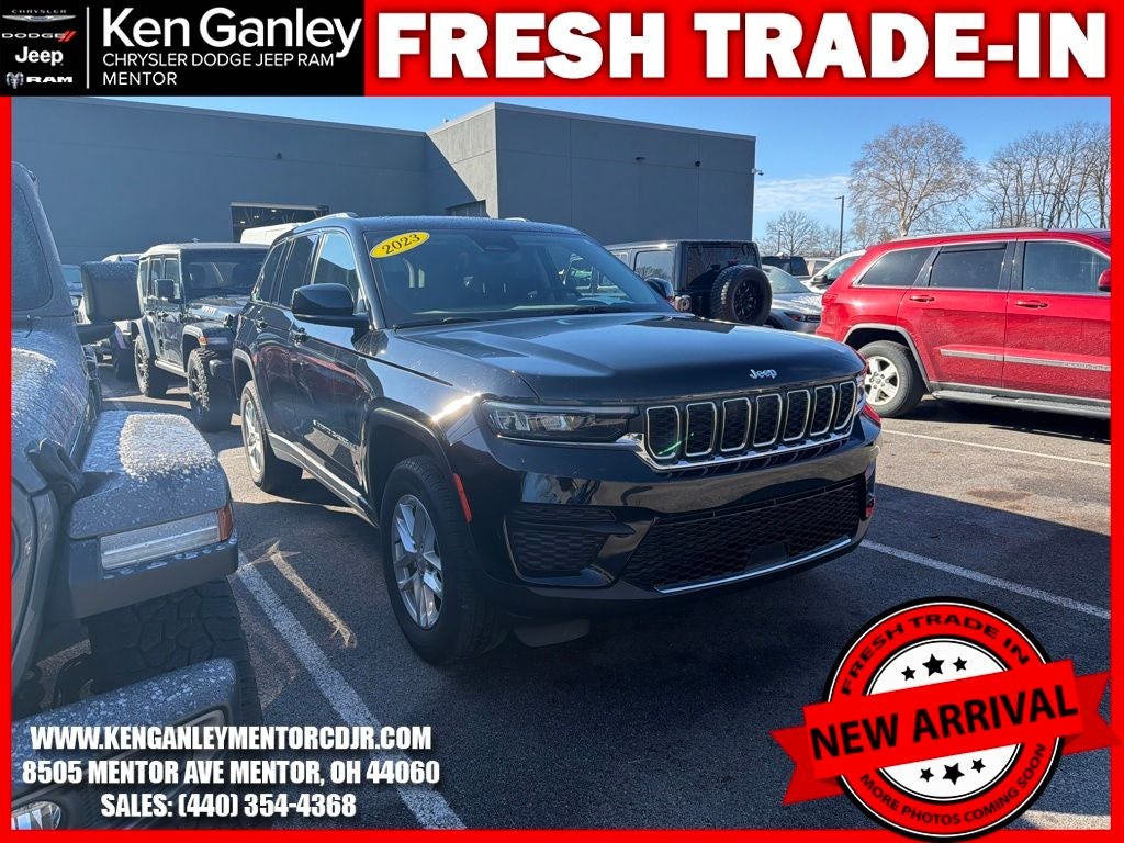 2023 Jeep Grand Cherokee Laredo 4x4