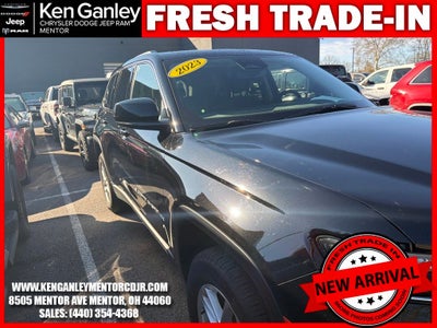 2023 Jeep Grand Cherokee Laredo 4x4