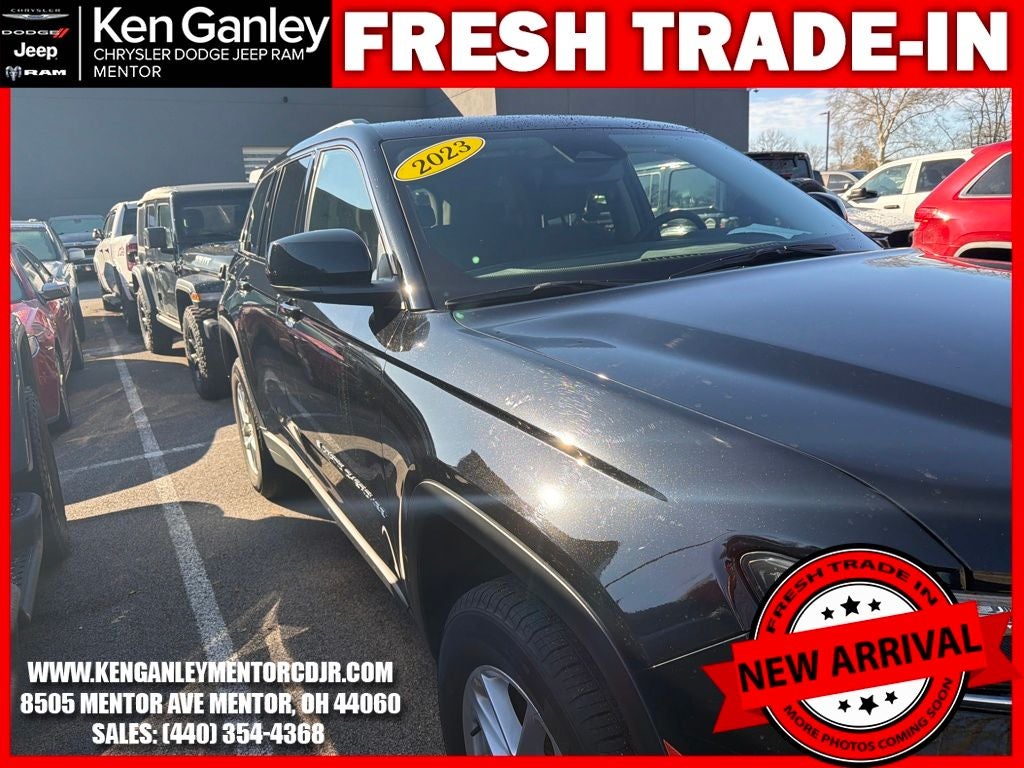 2023 Jeep Grand Cherokee Laredo 4x4