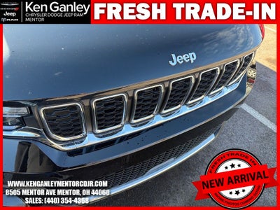 2023 Jeep Grand Cherokee Laredo 4x4