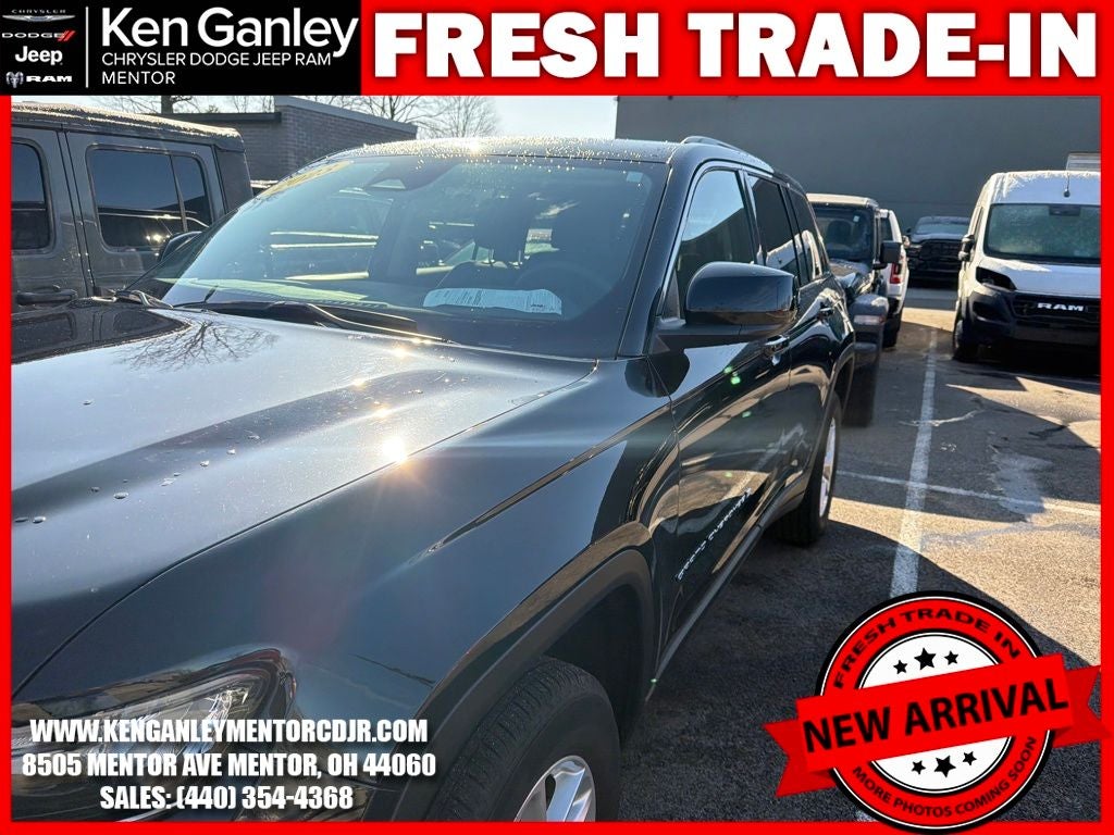 2023 Jeep Grand Cherokee Laredo 4x4