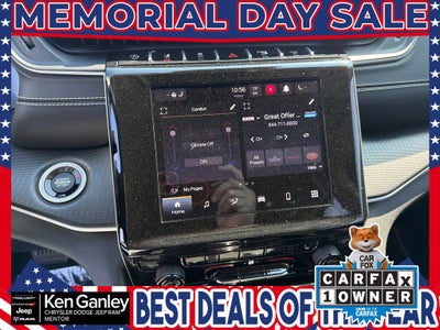 2023 Jeep Grand Cherokee Laredo 4x4