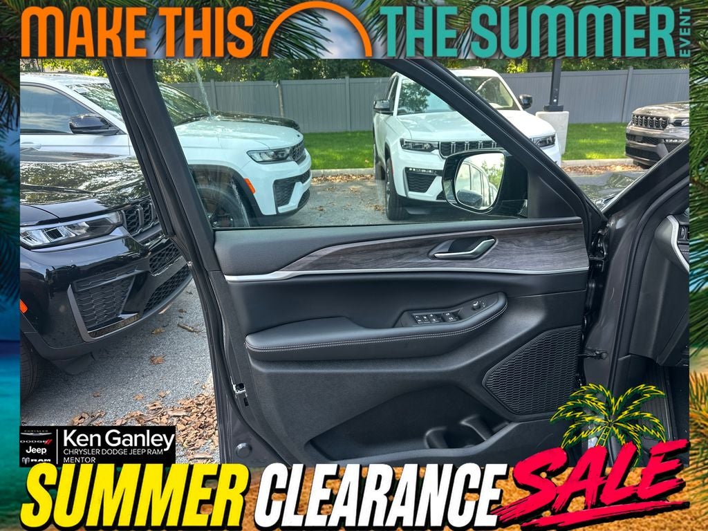 2026 Jeep Grand Cherokee GRAND CHEROKEE LAREDO ALTITUDE 4X4
