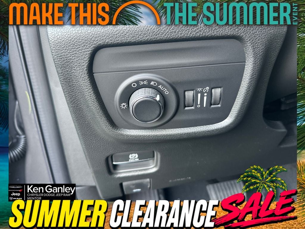 2026 Jeep Grand Cherokee GRAND CHEROKEE LAREDO ALTITUDE 4X4