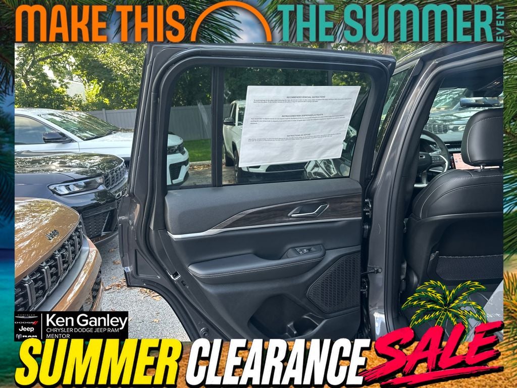2026 Jeep Grand Cherokee GRAND CHEROKEE LAREDO ALTITUDE 4X4