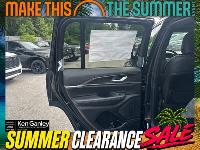 2026 Jeep Grand Cherokee GRAND CHEROKEE LAREDO ALTITUDE 4X4