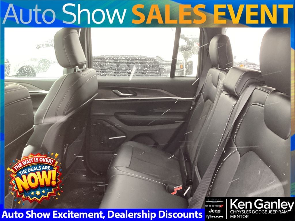 2026 Jeep Grand Cherokee GRAND CHEROKEE ALTITUDE 4X4