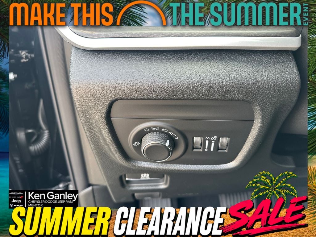2026 Jeep Grand Cherokee GRAND CHEROKEE LAREDO ALTITUDE 4X4