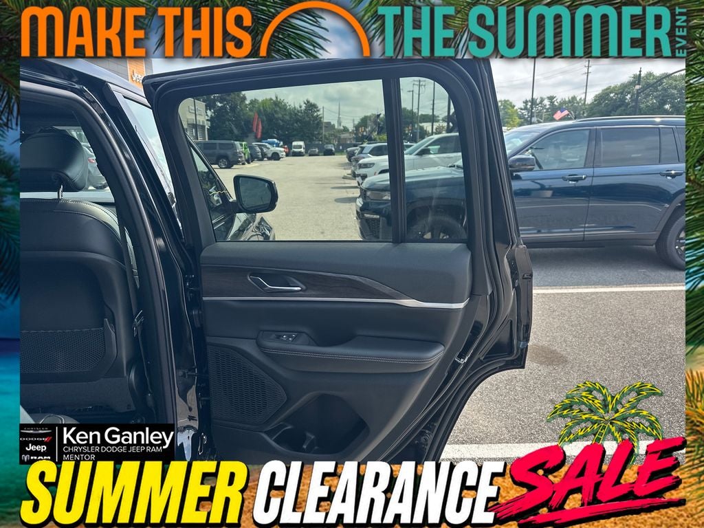 2026 Jeep Grand Cherokee GRAND CHEROKEE LAREDO ALTITUDE 4X4