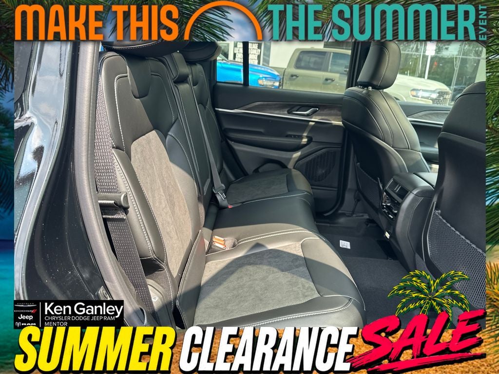 2026 Jeep Grand Cherokee GRAND CHEROKEE LAREDO ALTITUDE 4X4