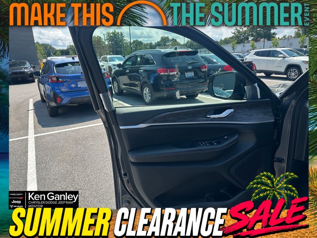 2026 Jeep Grand Cherokee GRAND CHEROKEE LAREDO ALTITUDE 4X4