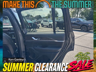2026 Jeep Grand Cherokee GRAND CHEROKEE LAREDO ALTITUDE 4X4
