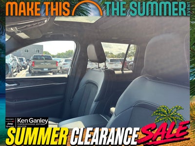 2026 Jeep Grand Cherokee GRAND CHEROKEE LAREDO ALTITUDE 4X4