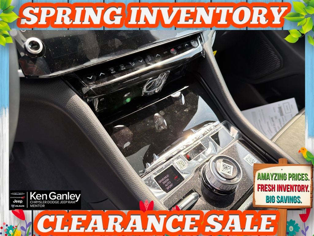 2026 Jeep Grand Cherokee GRAND CHEROKEE LAREDO ALTITUDE 4X4