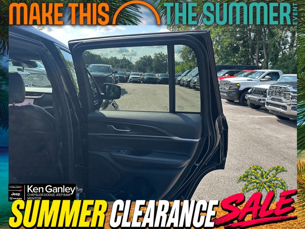 2026 Jeep Grand Cherokee GRAND CHEROKEE LAREDO ALTITUDE 4X4