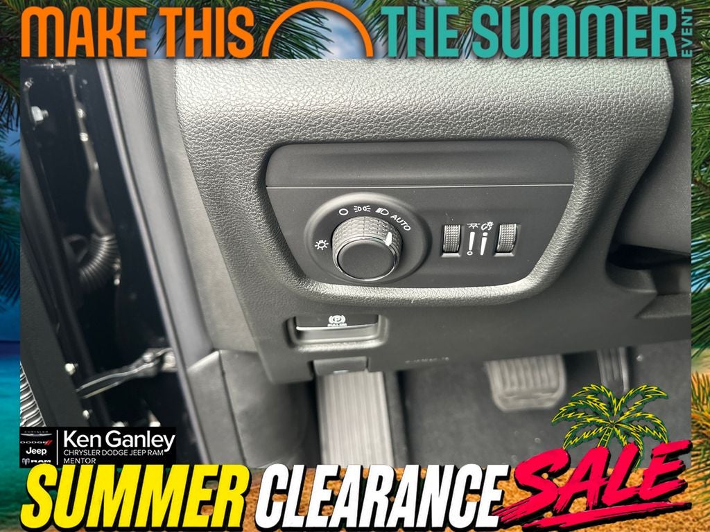 2026 Jeep Grand Cherokee GRAND CHEROKEE LAREDO ALTITUDE 4X4