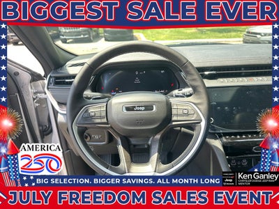 2026 Jeep Grand Cherokee GRAND CHEROKEE LAREDO ALTITUDE 4X4
