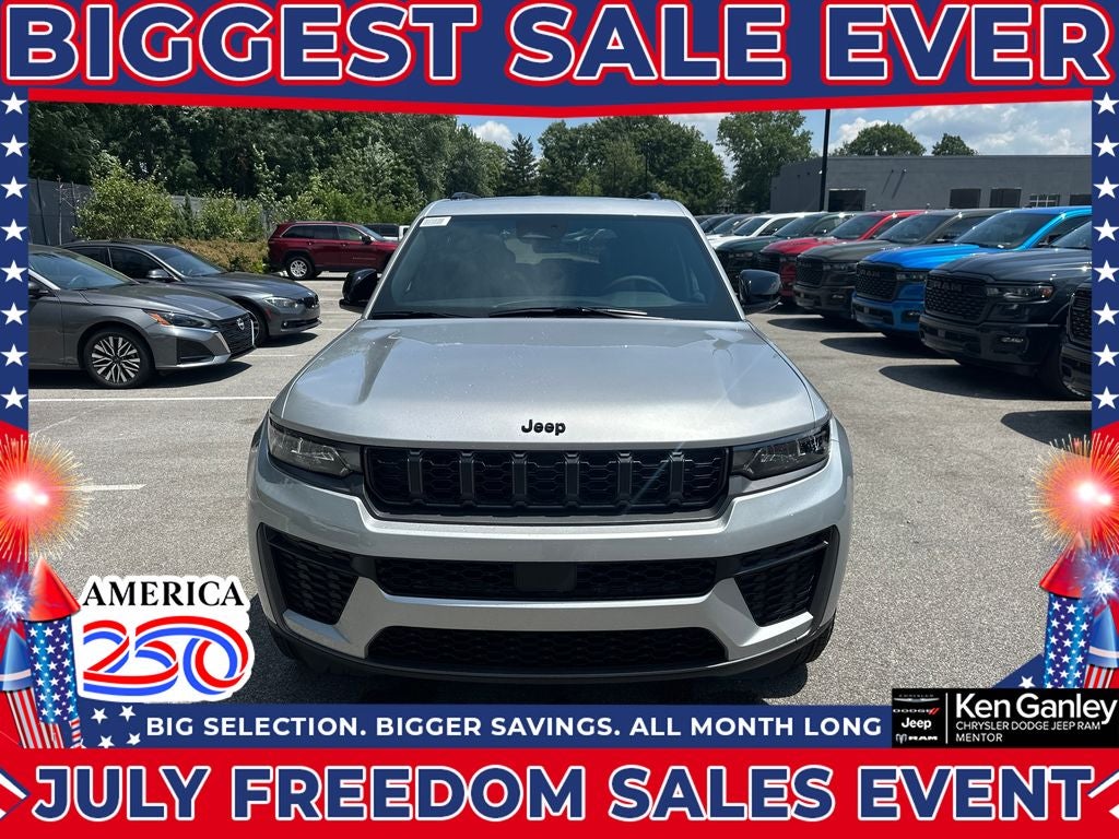2026 Jeep Grand Cherokee GRAND CHEROKEE LAREDO ALTITUDE 4X4