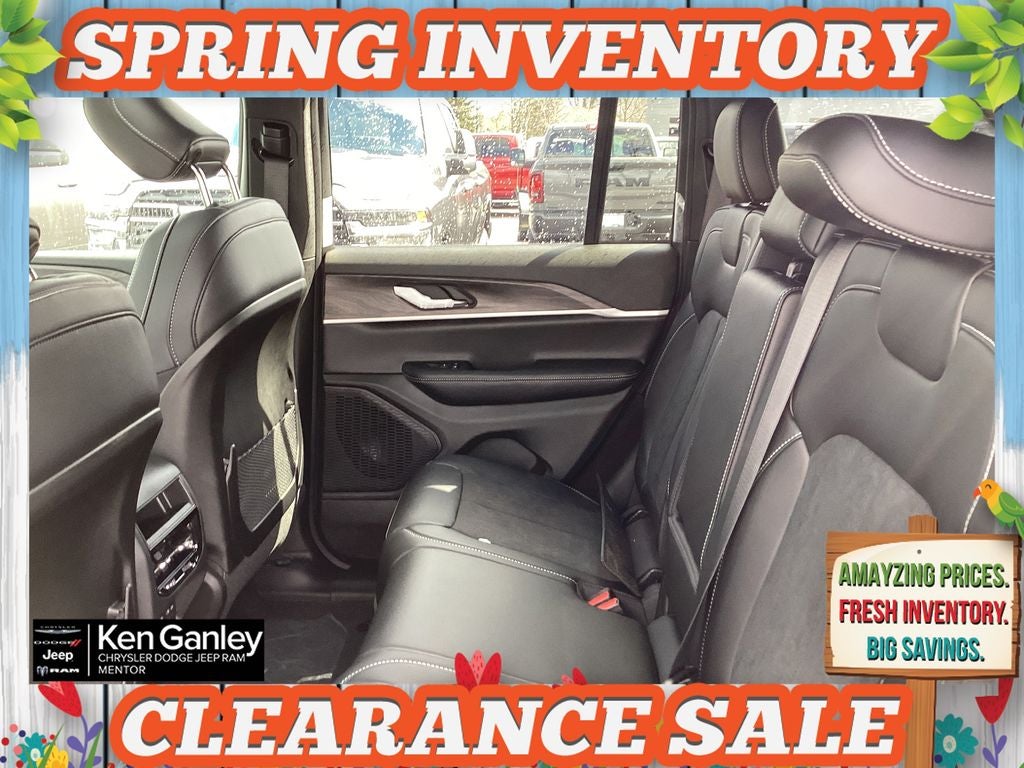 2026 Jeep Grand Cherokee GRAND CHEROKEE LAREDO ALTITUDE 4X4