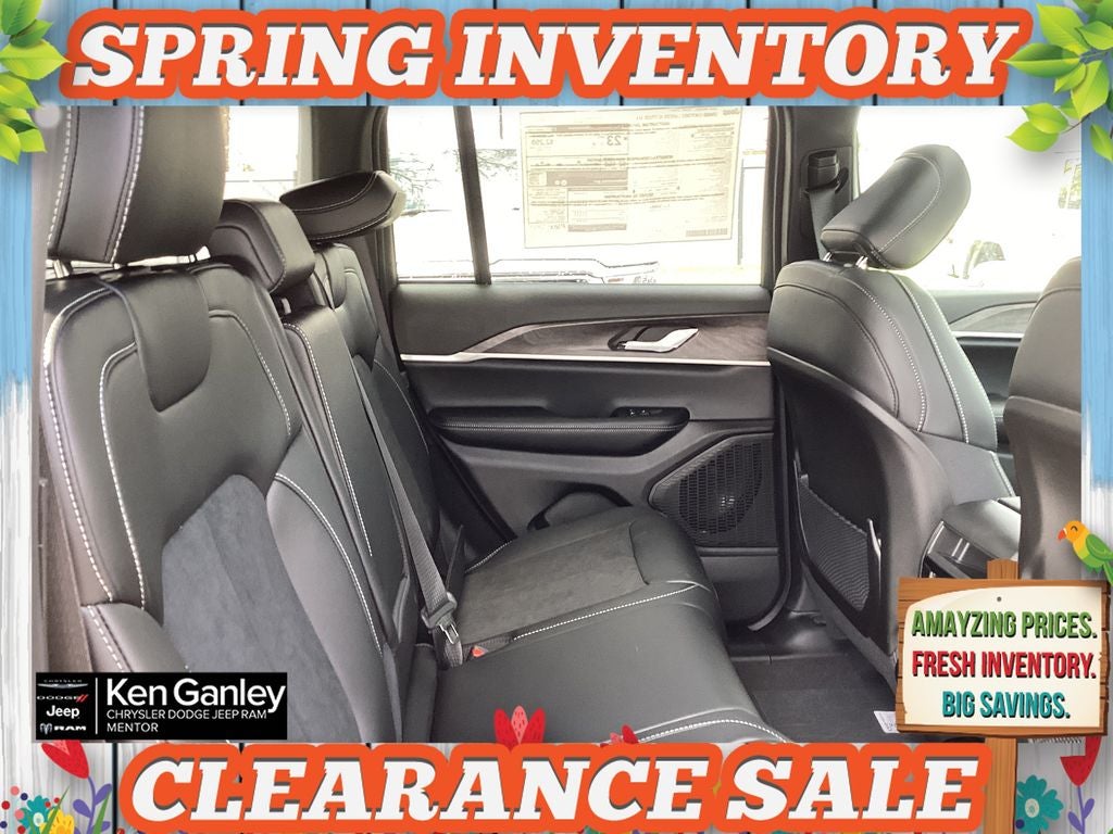 2026 Jeep Grand Cherokee GRAND CHEROKEE LAREDO ALTITUDE 4X4