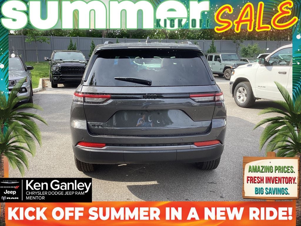 2026 Jeep Grand Cherokee GRAND CHEROKEE LAREDO ALTITUDE 4X4