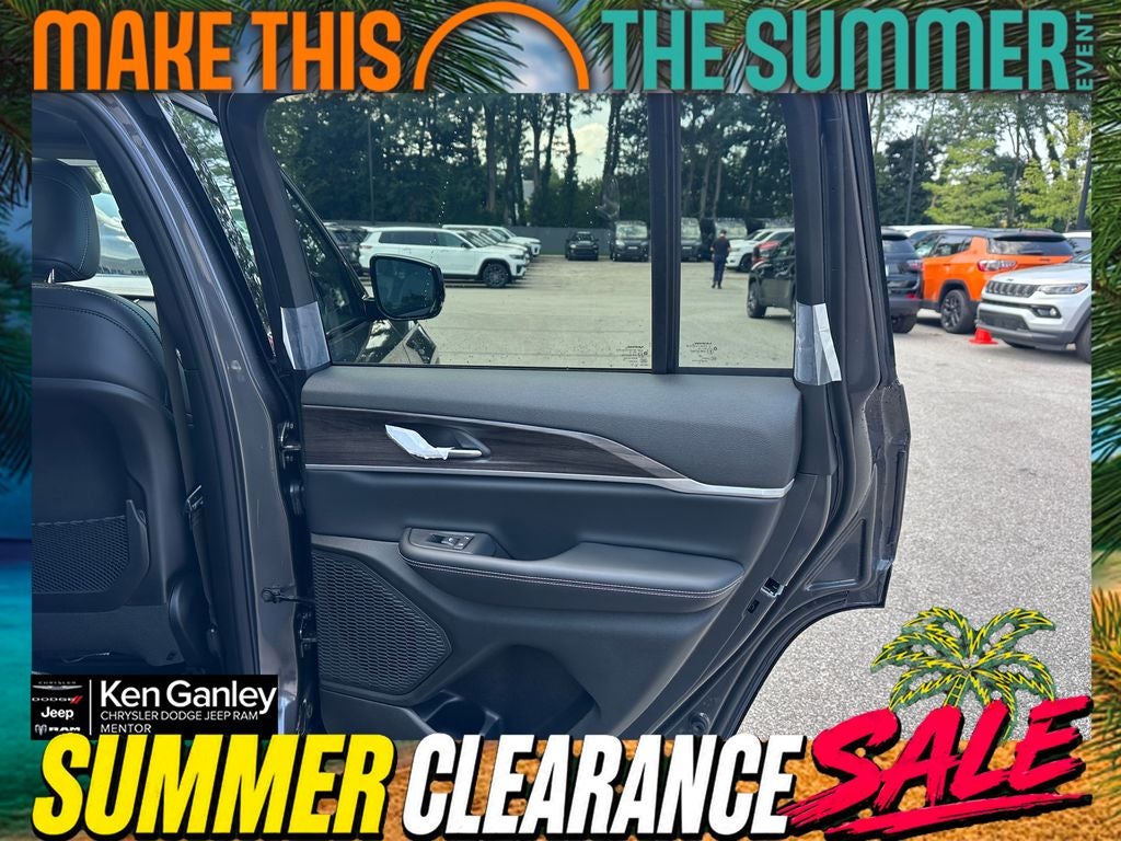 2026 Jeep Grand Cherokee GRAND CHEROKEE LAREDO ALTITUDE 4X4
