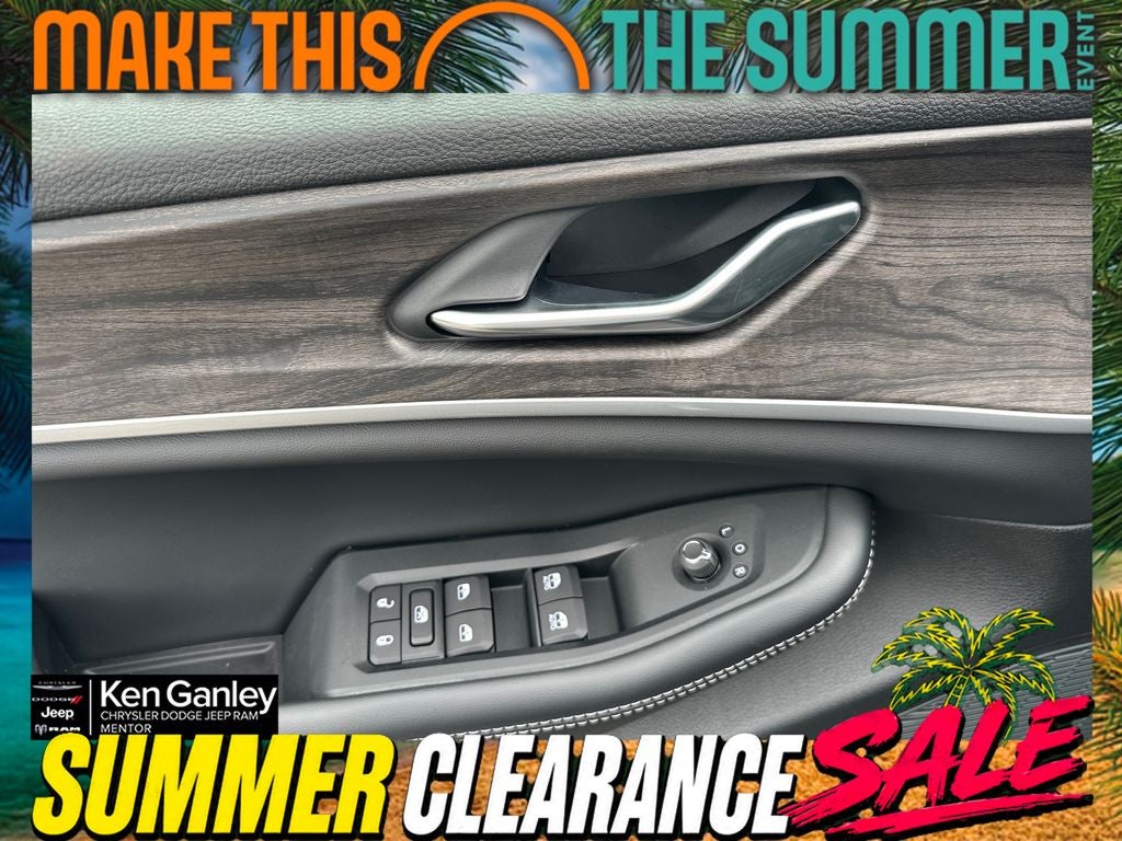 2026 Jeep Grand Cherokee GRAND CHEROKEE LAREDO ALTITUDE 4X4
