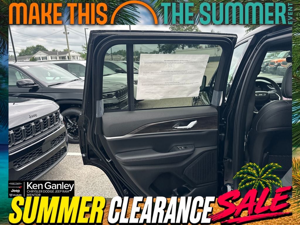 2026 Jeep Grand Cherokee GRAND CHEROKEE LAREDO ALTITUDE 4X4