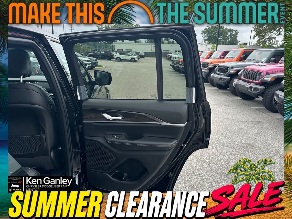 2026 Jeep Grand Cherokee GRAND CHEROKEE LAREDO ALTITUDE 4X4