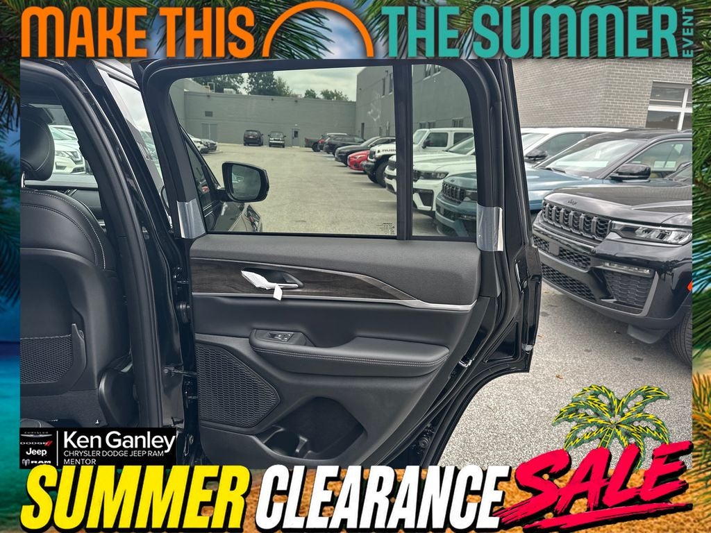 2026 Jeep Grand Cherokee GRAND CHEROKEE LAREDO ALTITUDE 4X4