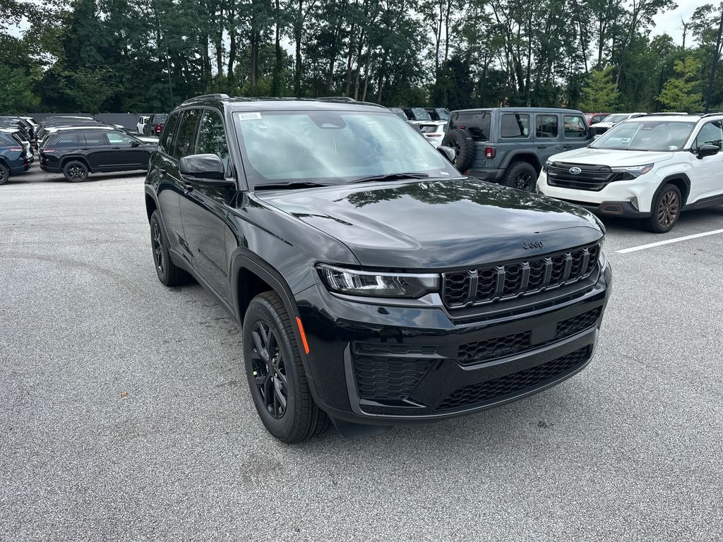 2026 Jeep Grand Cherokee GRAND CHEROKEE LAREDO ALTITUDE 4X4