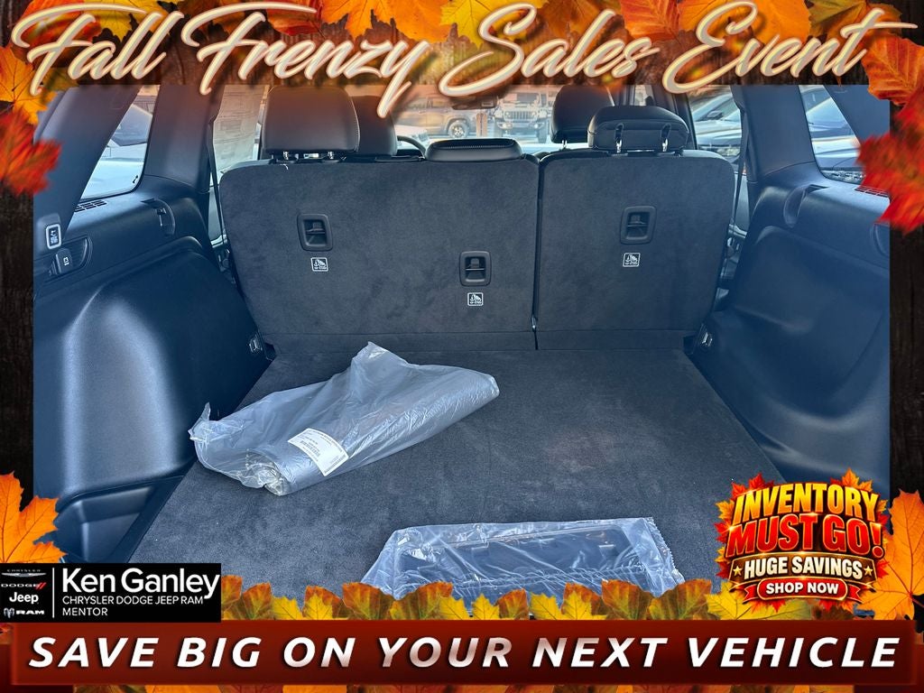 2026 Jeep Grand Cherokee GRAND CHEROKEE LAREDO ALTITUDE 4X4