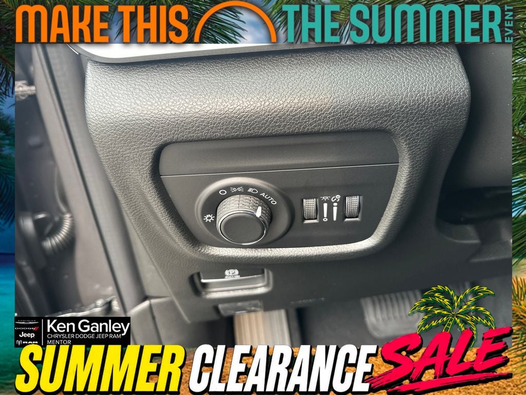 2026 Jeep Grand Cherokee GRAND CHEROKEE LAREDO ALTITUDE 4X4