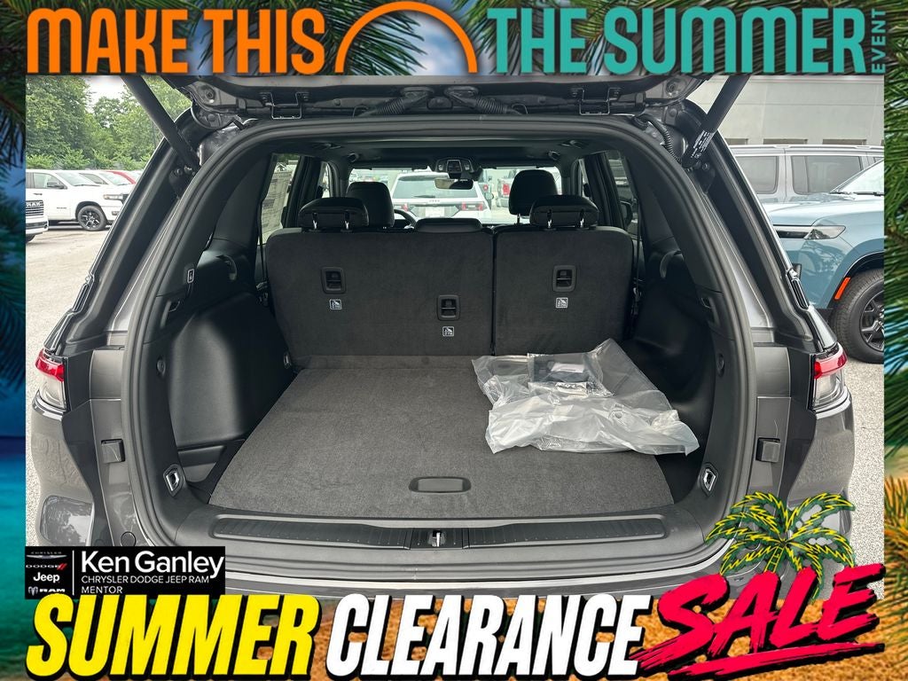 2026 Jeep Grand Cherokee GRAND CHEROKEE LAREDO ALTITUDE 4X4