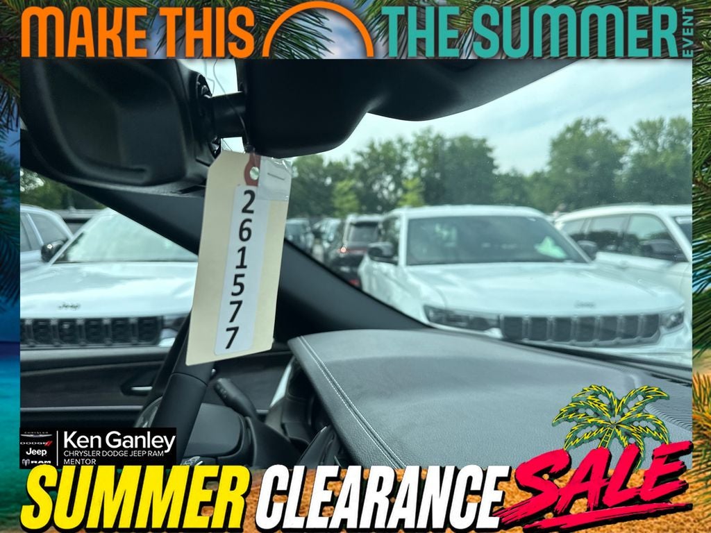 2026 Jeep Grand Cherokee GRAND CHEROKEE LAREDO ALTITUDE 4X4