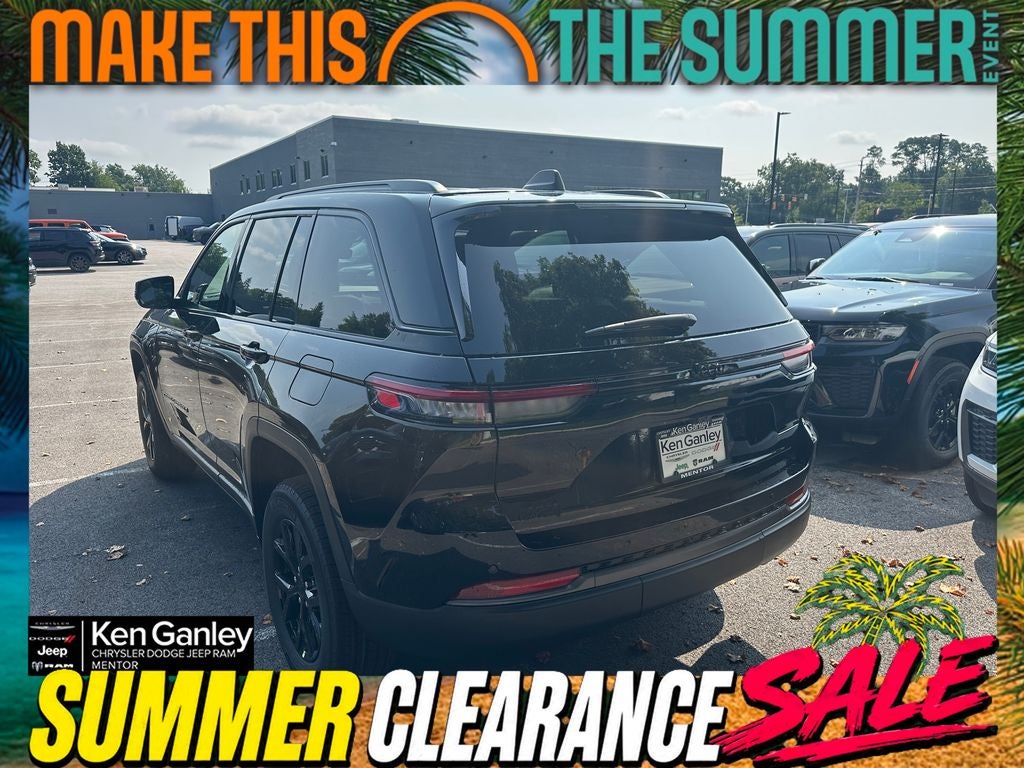 2026 Jeep Grand Cherokee GRAND CHEROKEE LAREDO ALTITUDE 4X4