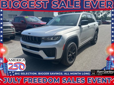 2026 Jeep Grand Cherokee GRAND CHEROKEE LAREDO ALTITUDE 4X4