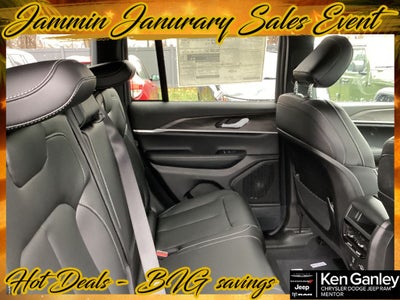 2025 Jeep Grand Cherokee GRAND CHEROKEE LIMITED 4X4