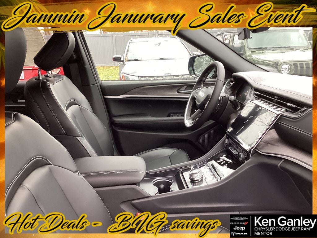 2025 Jeep Grand Cherokee GRAND CHEROKEE LIMITED 4X4